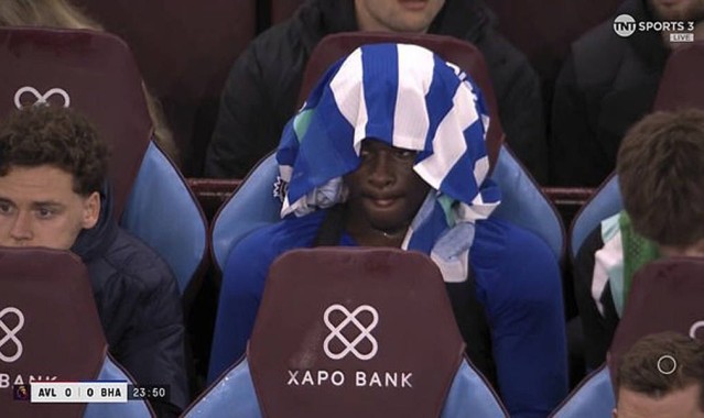 曼联夏窗头号目标遭遇耻辱，22分钟被换下！曝曼城1亿抢安德森