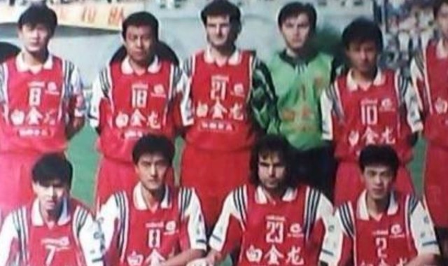 武汉足球史上首个外援：97年加盟，克甲金靴，曾效力德甲、西甲