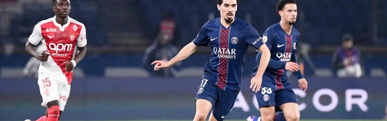 法甲最新积分榜揭晓：巴黎圣日耳曼意外1-3负于摩纳哥，爆冷引发巨大震动