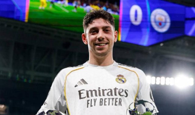 哈兰德惨烈失误成曼城败因，瓜迪奥拉战术崩盘难挽局面