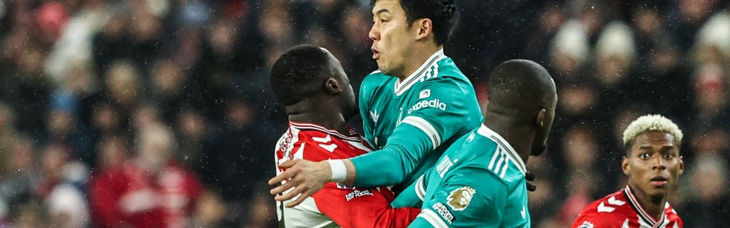 英超-萨拉赫助攻范迪克破门 利物浦1-0桑德兰距前五2分